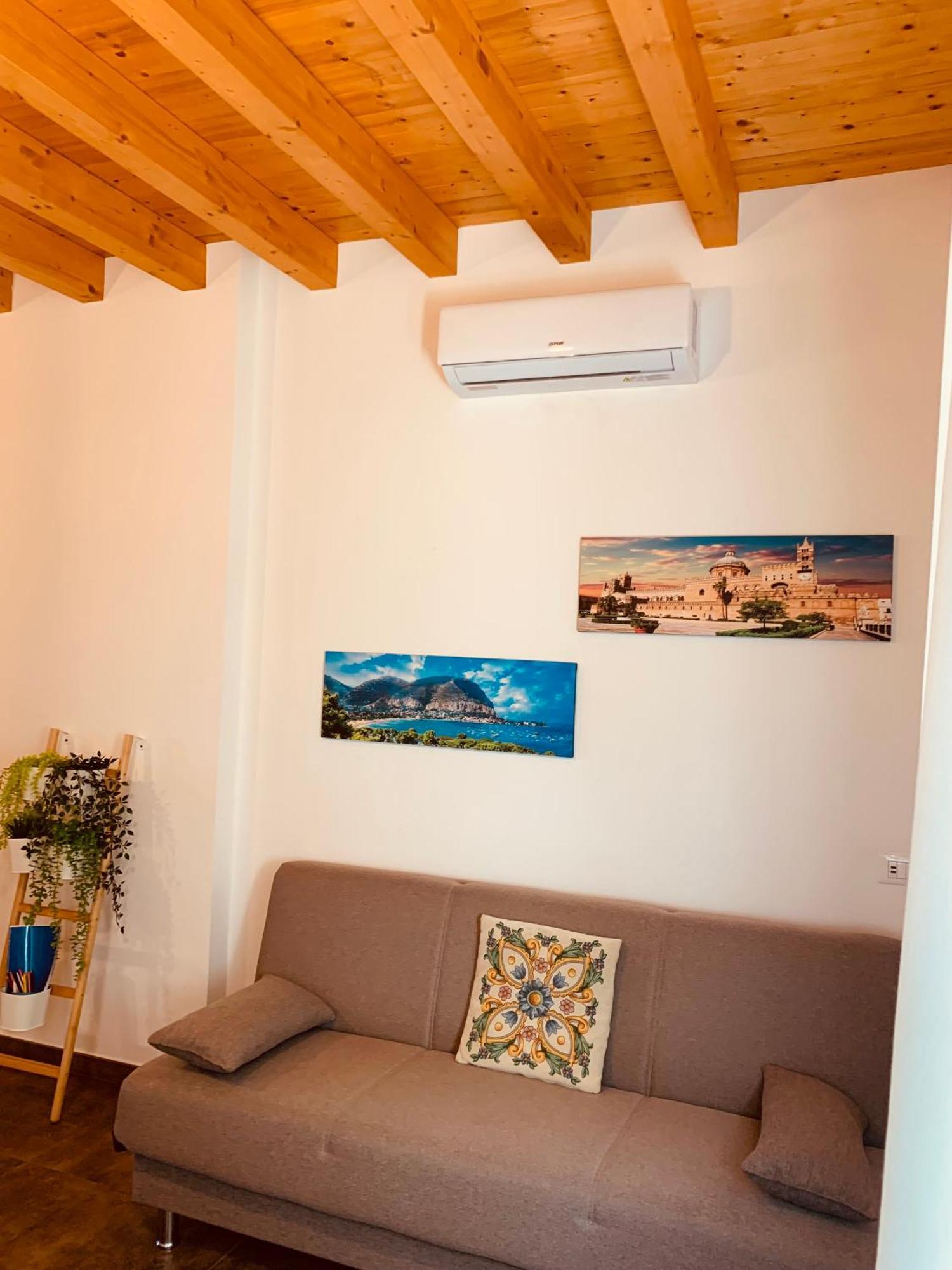Marine Case Vacanze Palermo Exterior foto